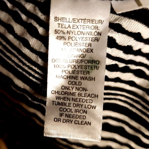 Loft Petite Black White Knit Geometric Fit Flare Dress 4P - Picture 6 of 6